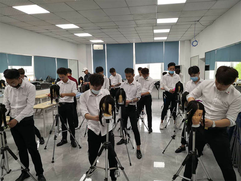 一技在手，衣食無憂